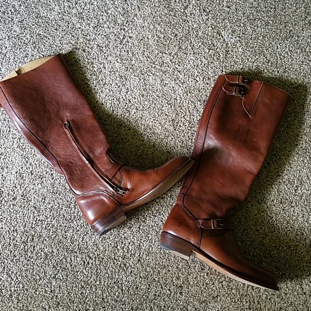 Frye Dorado buckle riding boots retired 7